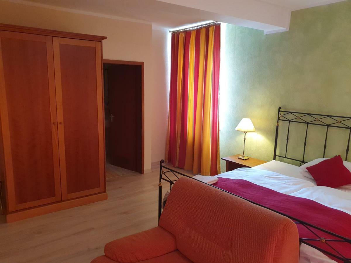 Hotel-Events Adlerpalast Rüsselsheim Extérieur photo