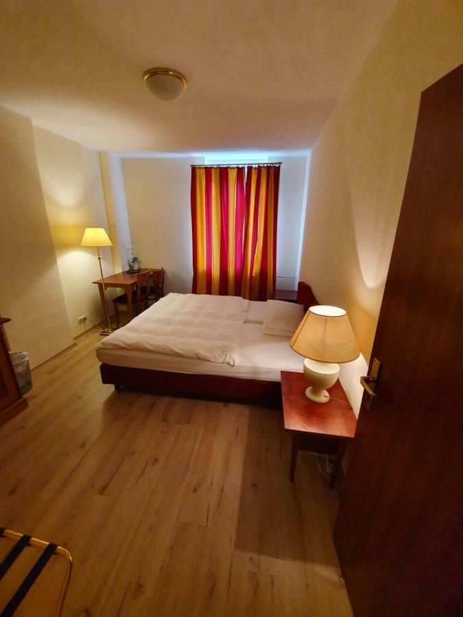 Hotel-Events Adlerpalast Rüsselsheim Extérieur photo