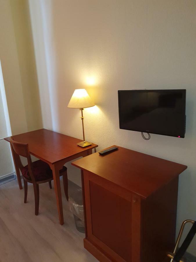 Hotel-Events Adlerpalast Rüsselsheim Extérieur photo