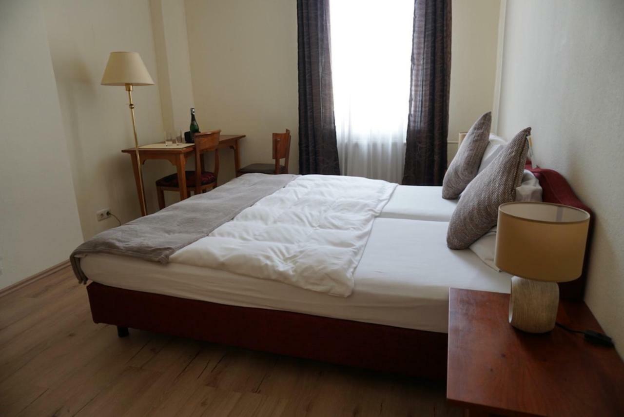 Hotel-Events Adlerpalast Rüsselsheim Extérieur photo